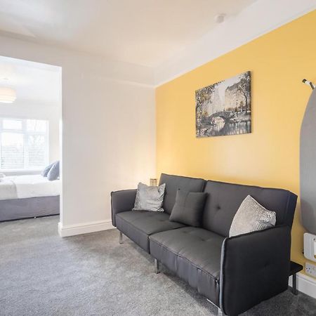 Private Room 5 With Kitchenette By Cb Stays No Minimum Stays 캠브리지 외부 사진