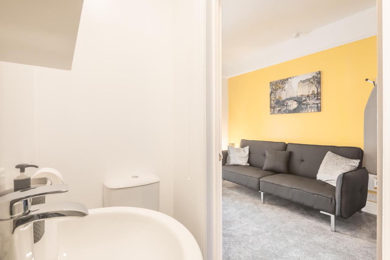 Private Room 5 With Kitchenette By Cb Stays No Minimum Stays 캠브리지 외부 사진
