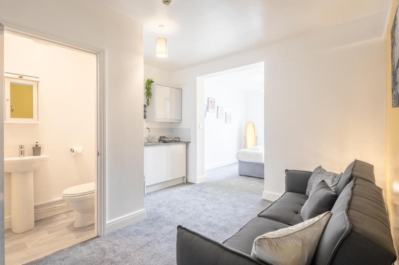 Private Room 5 With Kitchenette By Cb Stays No Minimum Stays 캠브리지 외부 사진