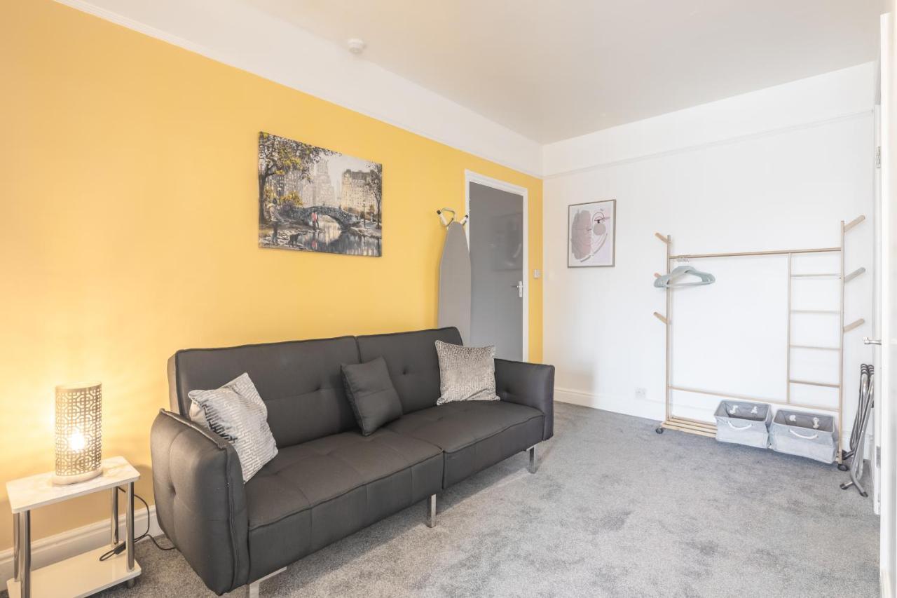 Private Room 5 With Kitchenette By Cb Stays No Minimum Stays 캠브리지 외부 사진